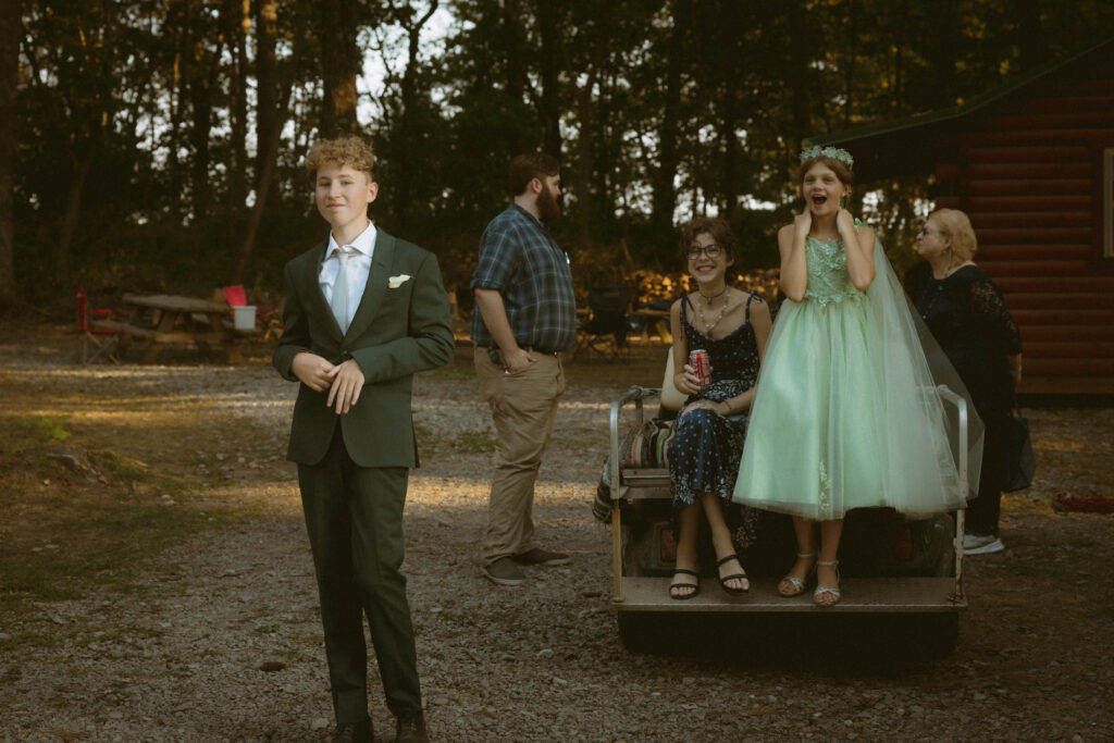 Kids' reaction to seeing the bride for the first time